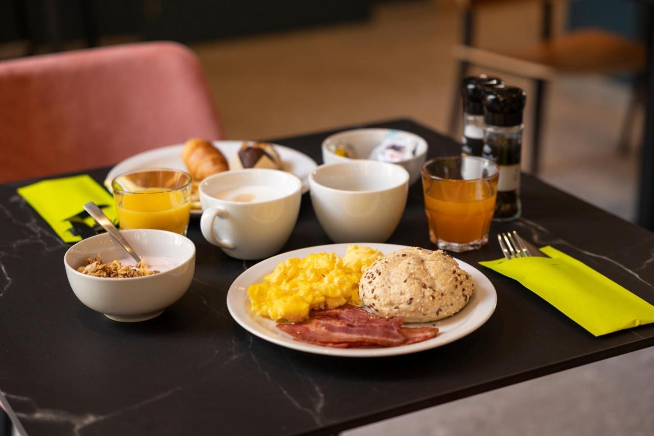 B&B Hotel 哈瑟尔特 外观 照片